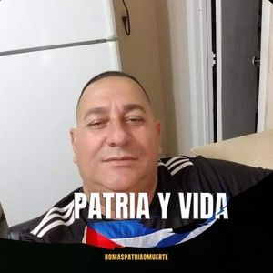 Meet your Posher, Carlosalbertomartinez